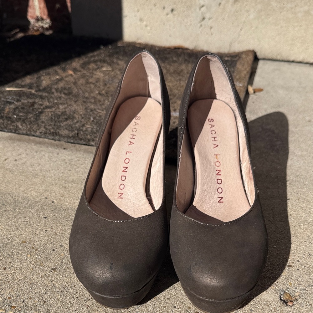 Vintage Platform style Bronze Sacha London heels